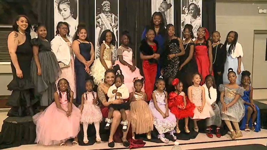 young-girls-showcase-confidence-annual-beauty-pageant