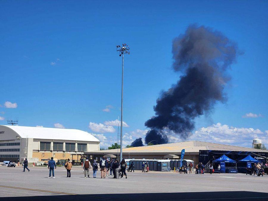 crews-eject-after-‘midair-collision’-at-idaho-air-force-base-air-show