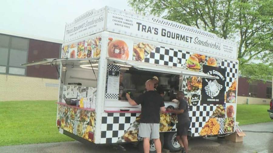 local-food-truck-owner-shares-impact-of-rising-gas-prices