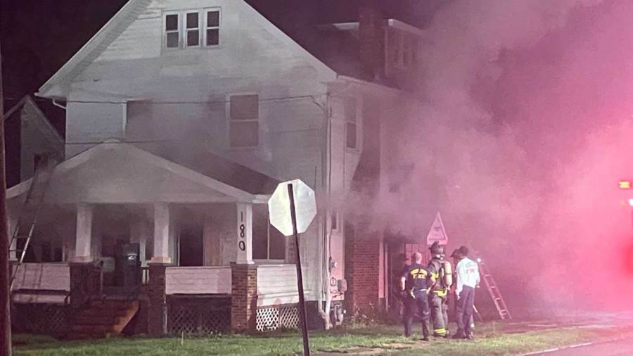firefighters-respond-to-fire-on-youngstown’s-south-side