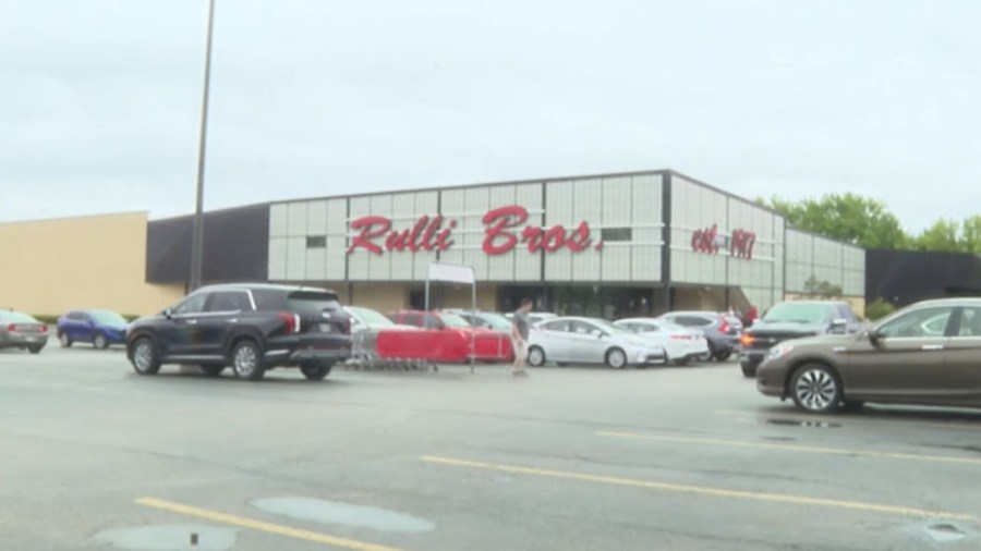 rulli-brothers-opens-for-the-first-sunday-since-changing-hours