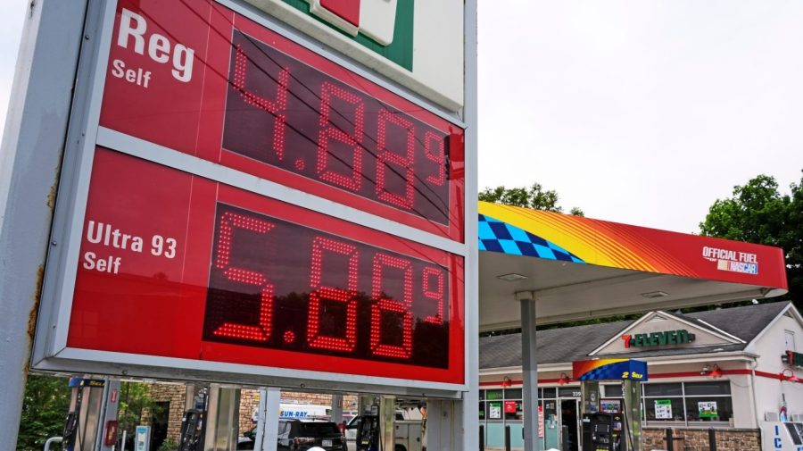 oil-prices-dip-amid-optimism-over-potential-us-iran-deal