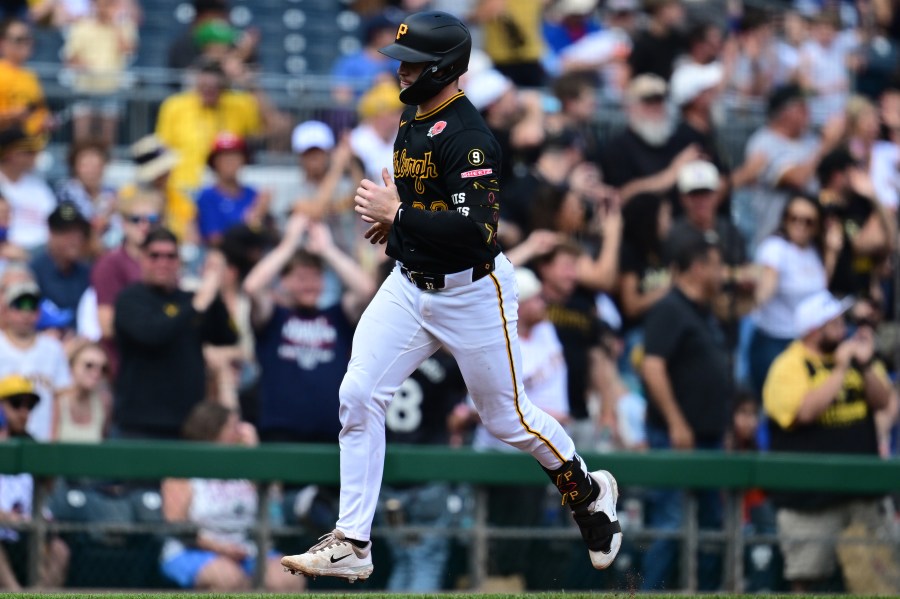davis-go-ahead-homer-sends-pirates-to-a-w-over-cubs