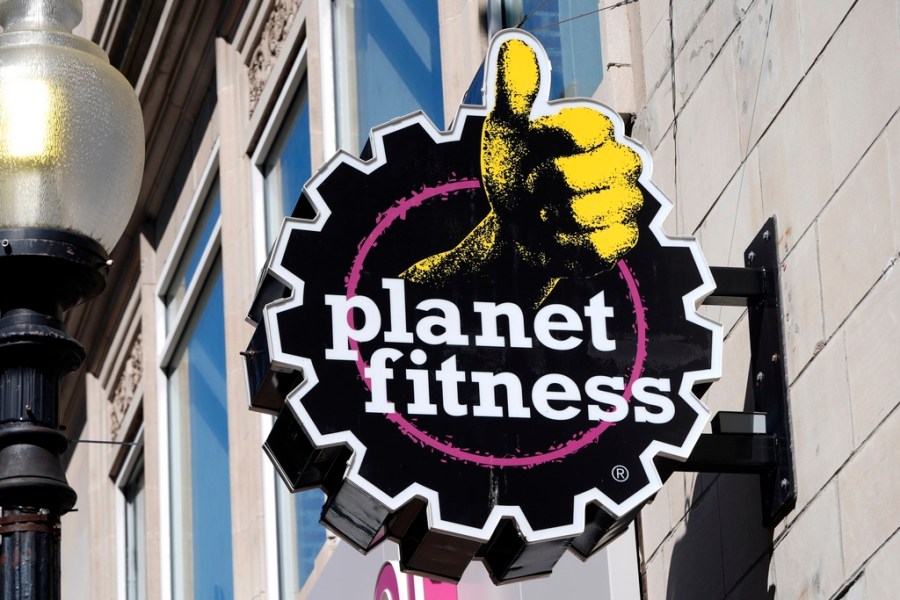 high-school-teens-get-free-gym-access-at-planet-fitness-this-summer:-here’s-how