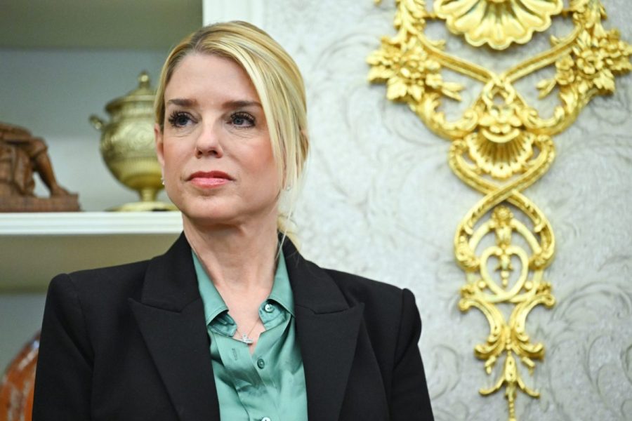 former-ag-pam-bondi-says-she-was-diagnosed-with-cancer