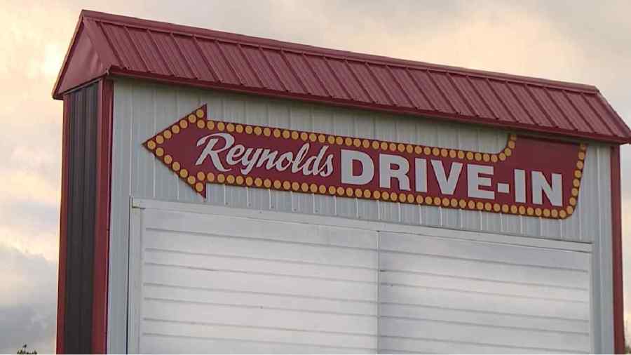 reynolds-drive-in-opens-this-weekend