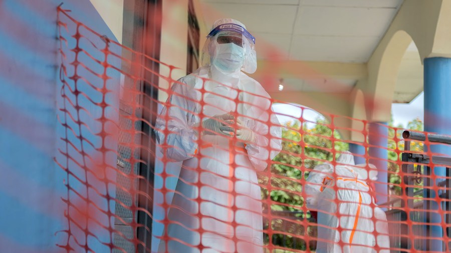 trump-focuses-on-keeping-ebola-out-of-us-over-fighting-outbreak-abroad