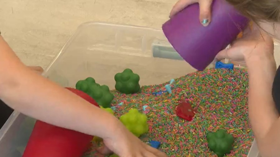 hands-on-play-center-in-austintown-offers-family-art-summer-camp