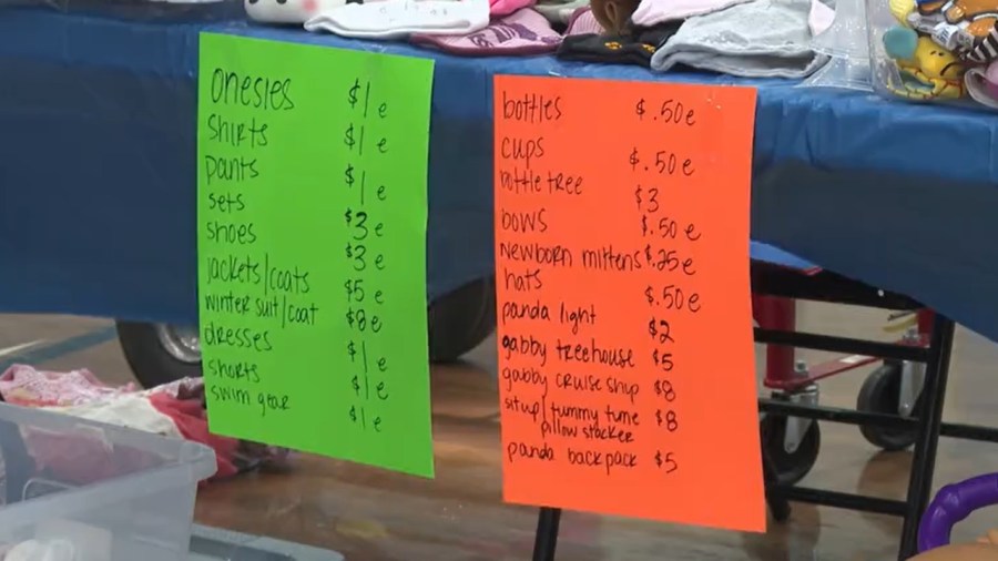 mom-to-mom-sale-helps-moms-declutter,-budget-shop-in-sharon