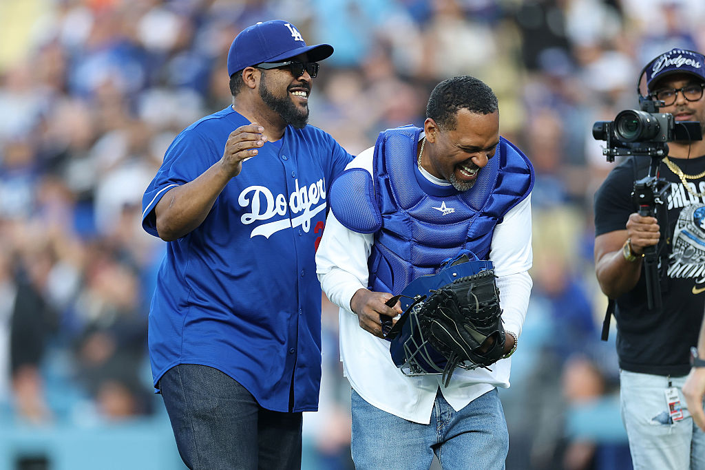 San Francisco Giants v Los Angeles Dodgers
