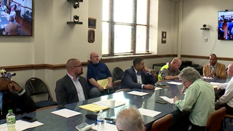 city-officials-discuss-steam-solution-at-meeting