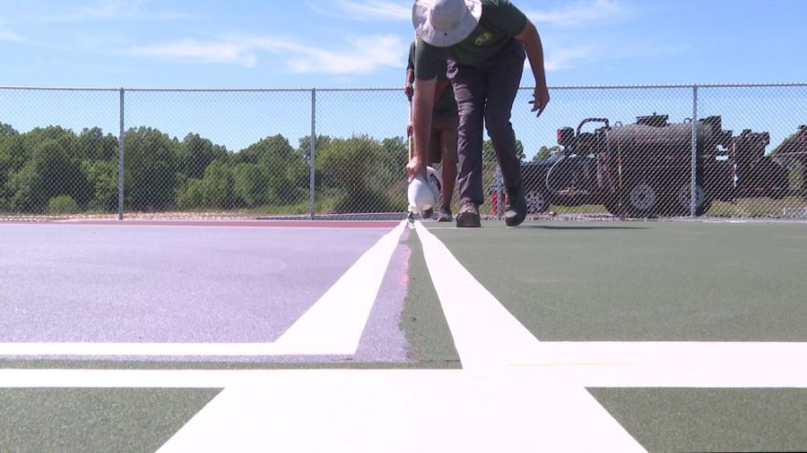 jobsnow:-sport-courts-installers-needed-for-local-company