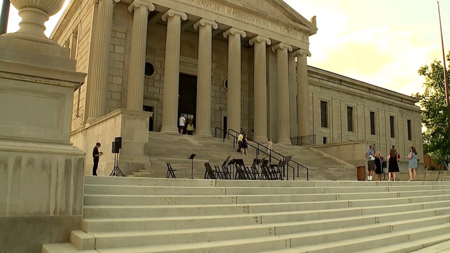 area-closed-for-stambaugh-auditorium-roof-replacement