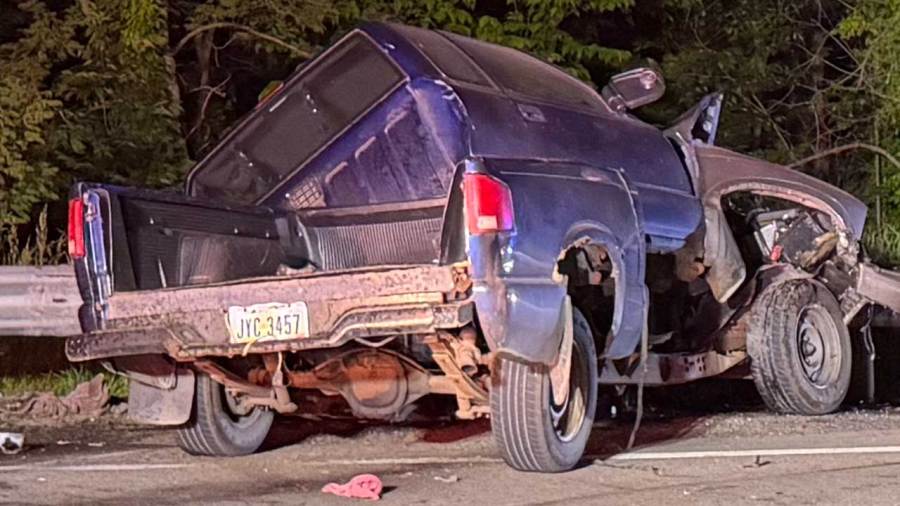 three-people-in-critical-condition-after-columbiana-county-crash:-oshp