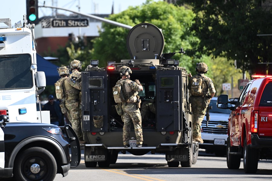 suspect-who-took-10-people-hostage-in-california-standoff-has-been-shot-and-killed,-police-say