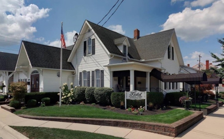 lawsuit-alleges-central-ohio-funeral-home-accidentally-cremated-woman