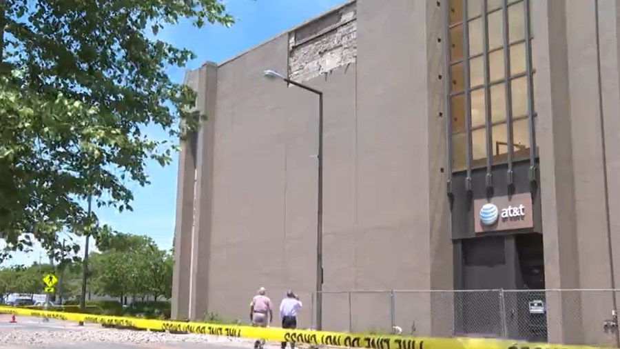 officials-give-update-after-building-near-ysu-partially-collapses