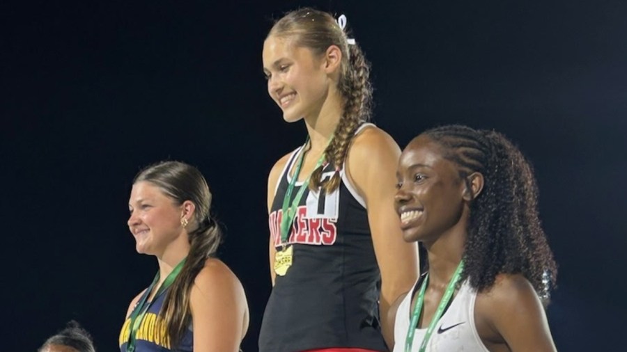 salem-freshman-captures-200m-state-title