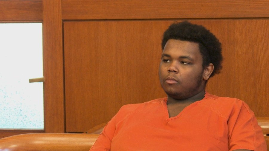 witness-testifies-in-warren-murder-trial,-describes-attempt-to-drag-teen-after-shooting