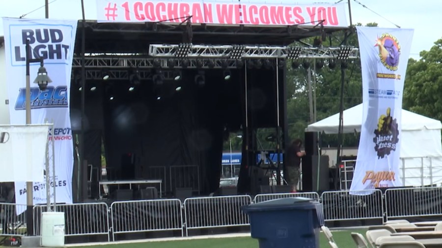 annual-ribs-n-rock-fest-explodes-into-town