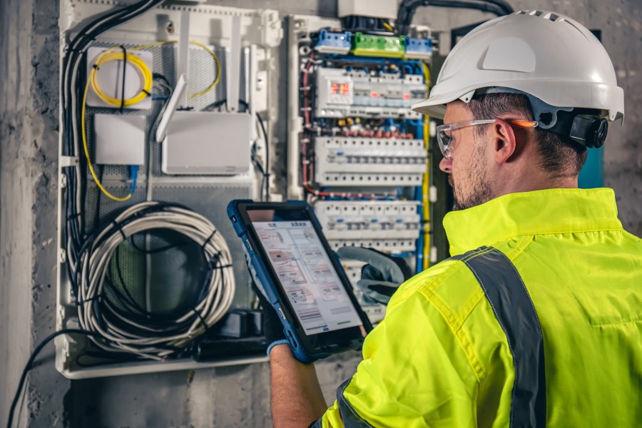 new-ohio-jobs-program-aims-to-incentivize-training-stem-workers,-technicians