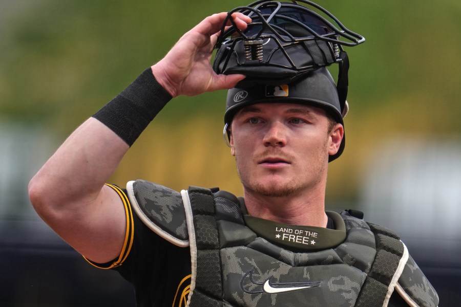 pirates-place-catcher-on-mlb-paternity-list