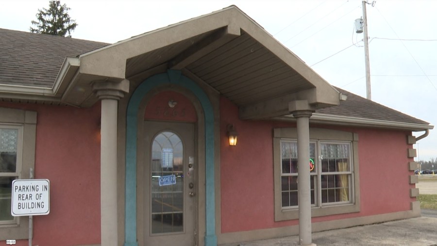 juny-cafe-in-austintown-listed-for-sale