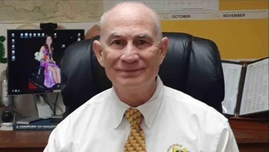 district-mourns-passing-of-school-board-member