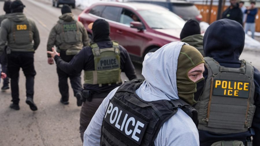 doj-sues-virginia-over-mask-ban-for-federal-agents