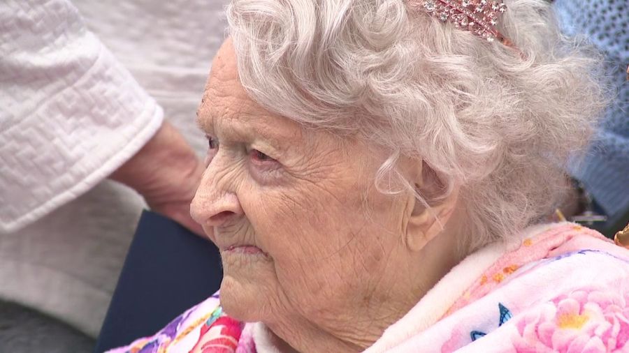 canfield-woman-turns-100-with-fanfare,-family-and-friends