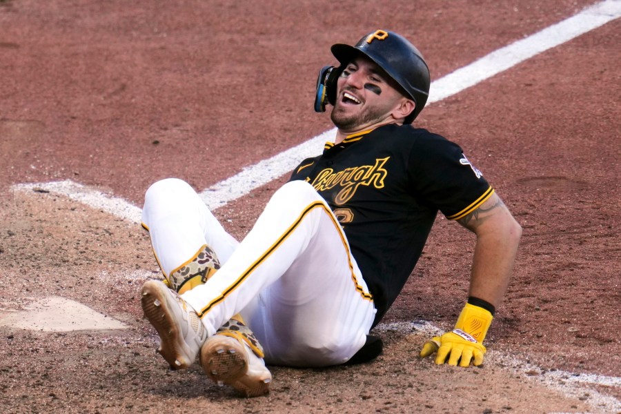 horwitz-hit-by-pitch-with-bases-loaded-for-pirates-win