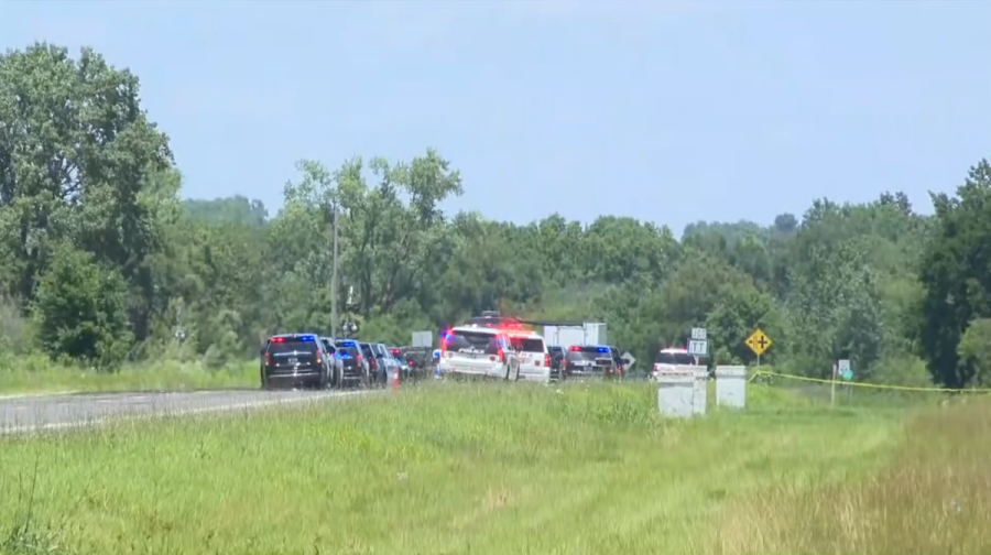11-skydivers,-pilot-killed-after-plane-crashes-south-of-kansas-city