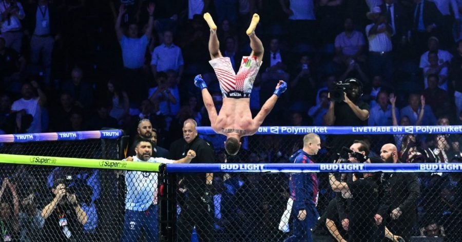 trump-celebrates-80th-birthday-with-an-iran-deal-and-ufc-cage-fights-at-the-white-house