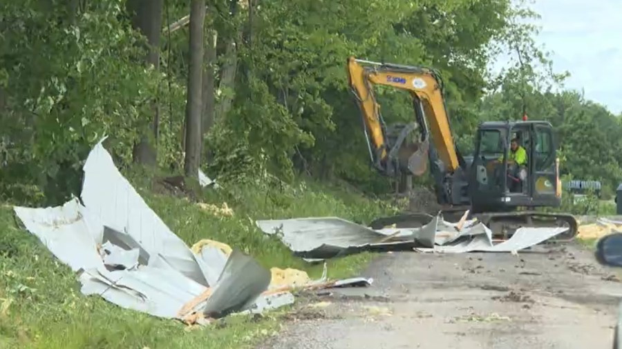 kleis-equipment-employees,-residents-cleanup-after-tornado-in-columbiana-county