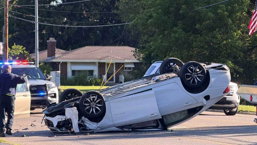 injuries-in-crash-at-austintown-intersection:-police