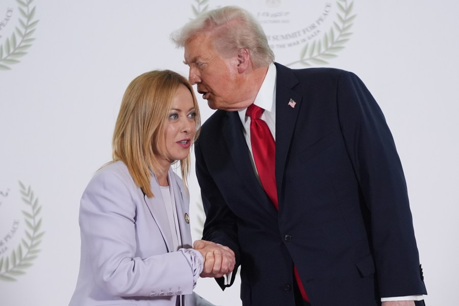 trump-insults-meloni-again-amid-spat-over-g7-photo-claims