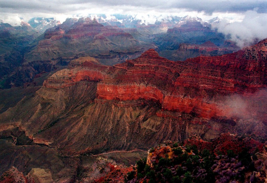 extreme-heat-expected-again-at-the-grand-canyon-after-3-hikers-die-in-heat-related-incidents