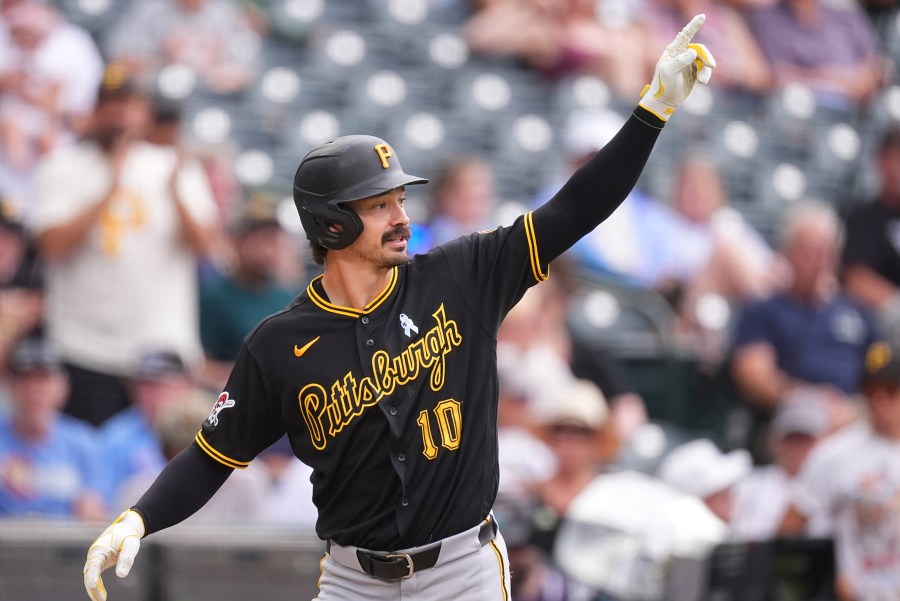 gonzalez-and-reynolds-hr-as-pirates-hold-off-rockies