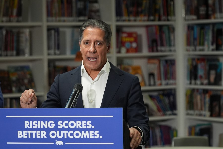 los-angeles-schools-superintendent-resigns-after-fbi-search-and-months-on-paid-leave