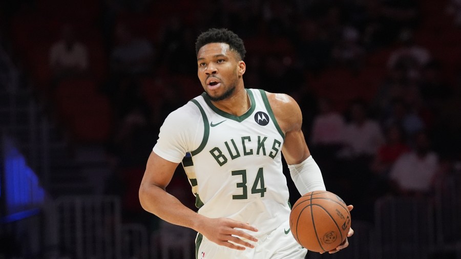 report:-bucks-trade-giannis-antetokounmpo-in-nba-blockbuster