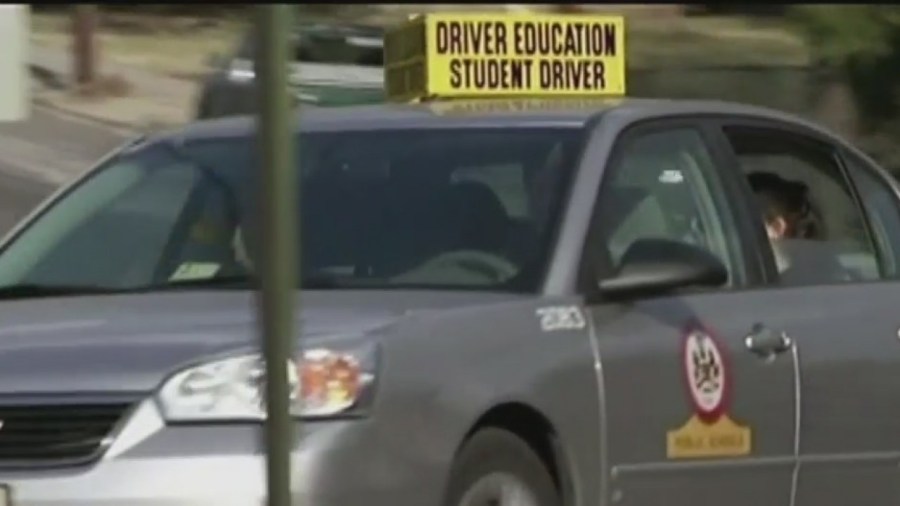 ohio-lawmakers-propose-change-to-teenage-driving-requirements