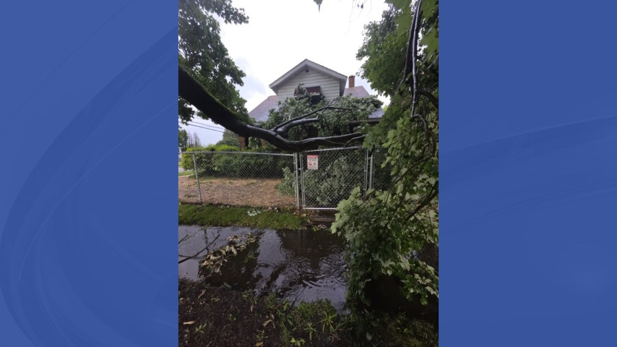 severe-weather-leaves-damage-in-part-of-the-valley