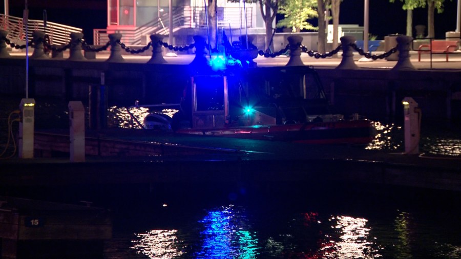 boaters-rescued-on-lake-erie-after-hitting-breakwall