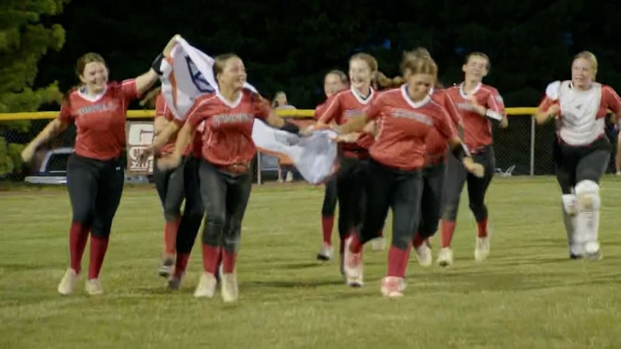 canfield-softball-captures-the-12u-district-championship