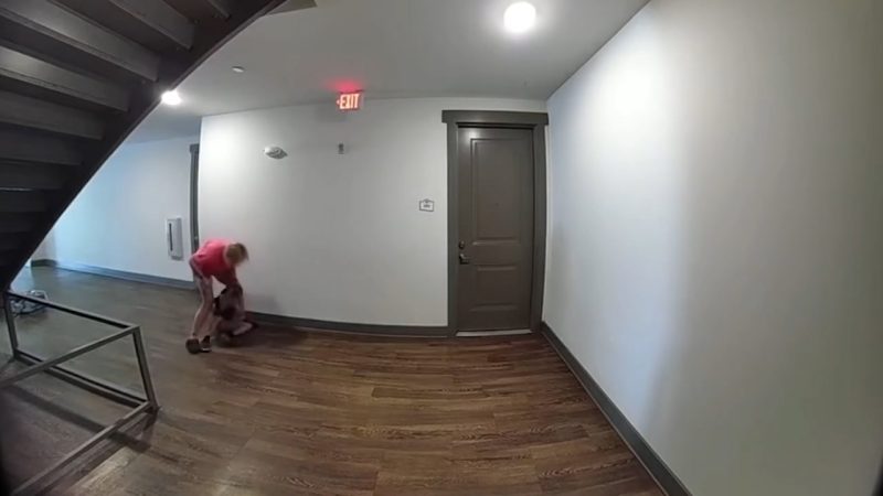 video:-florida-instacart-worker-accused-of-slapping-child-during-delivery