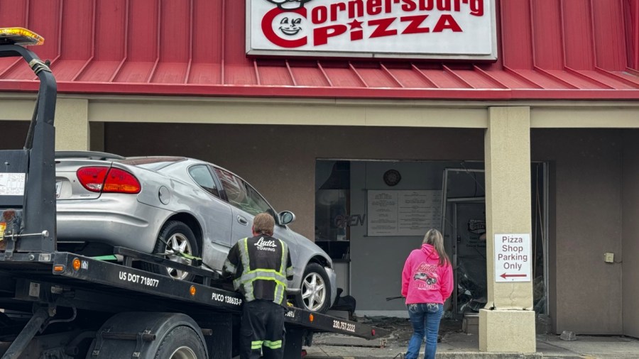 car-crashes-into-cornersburg-pizza