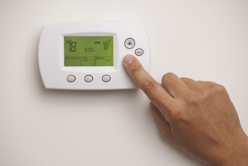 how-to-adjust-your-a/c-temperature-to-help-save-money