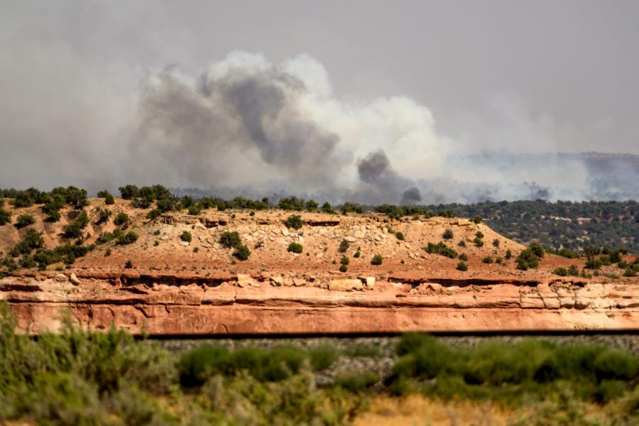 3-firefighters-killed-as-wildfires-stoked-by-heat,-wind-rage-across-the-west