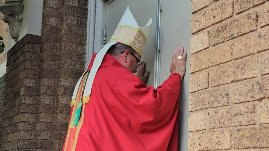 saints-peter-and-paul-church-closes-doors-for-final-time