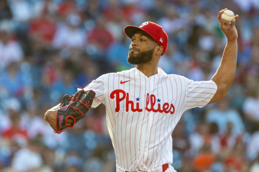 sanchez-fans-9-in-7-innings-in-8-0-win-over-the-pirates
